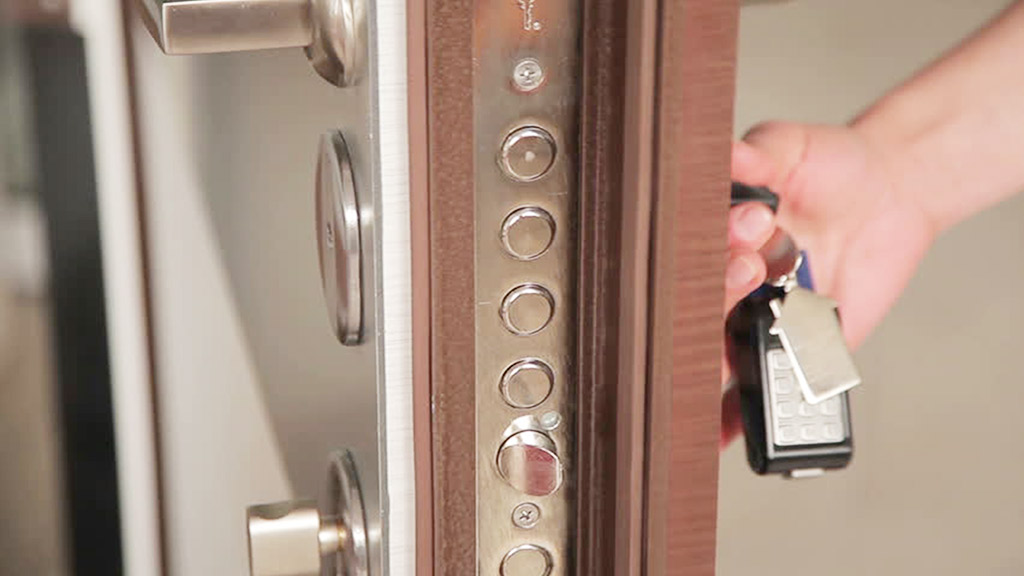 Tipos de cerraduras de seguridad para puertas de casa: cuál