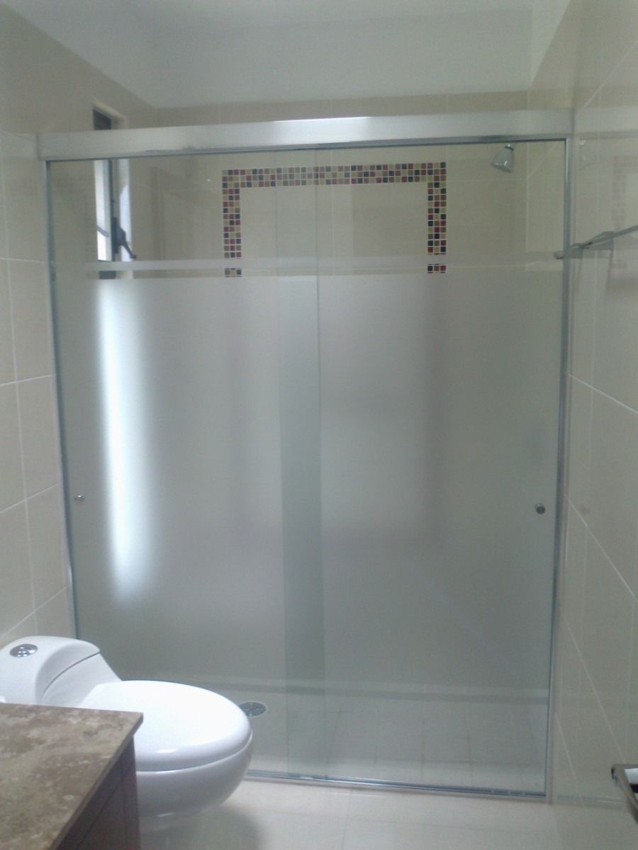 Estilos de canceles para baño