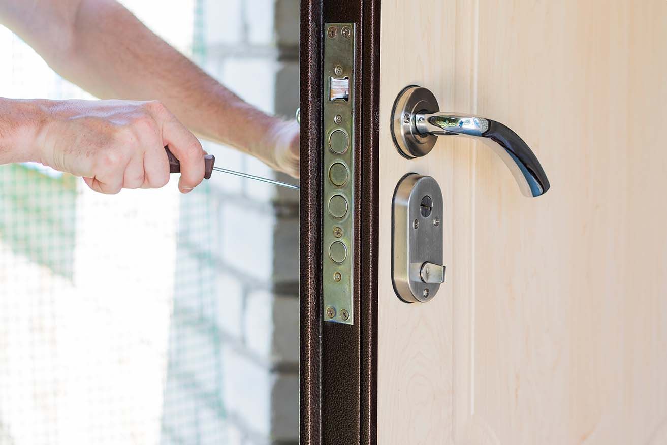 Pasos instalar una seguridad - MN Home Center MN Home Center