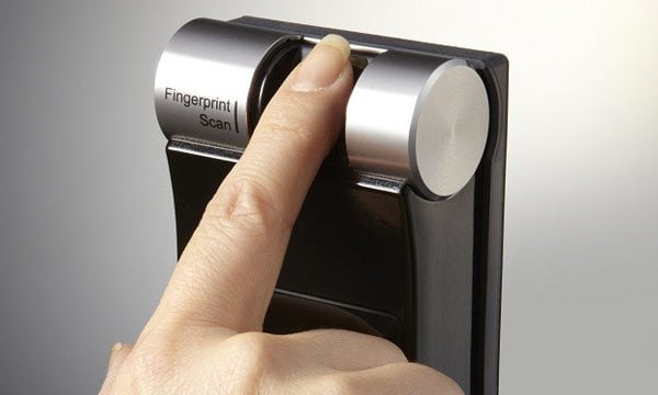 Formas de abrir tu cerradura YALE digital YMF40