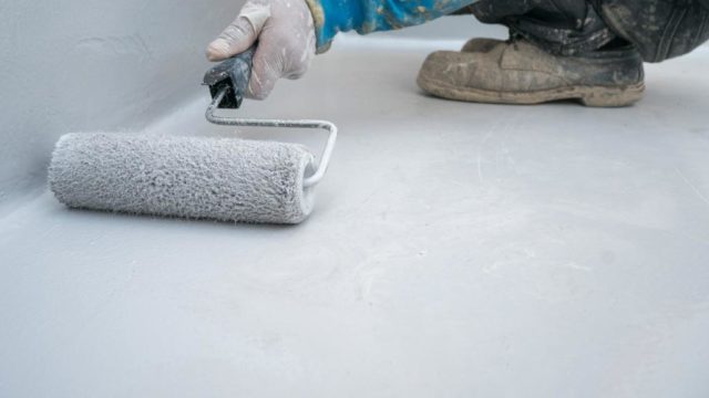Cómo aplicar un impermeabilizante cementoso elastomérico