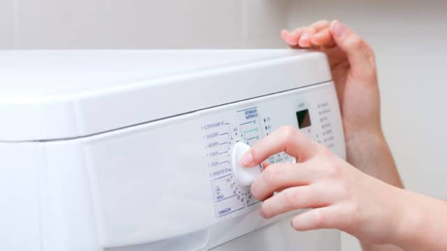 Beneficios de contar con una lavadora semiautomática en tu hogar