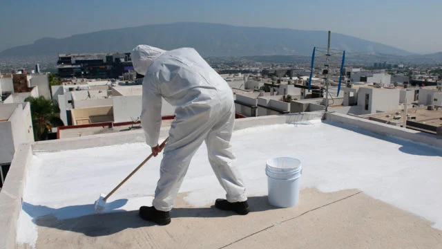 Sabes cuándo es el mejor momento de impermeabilizar una losa nueva