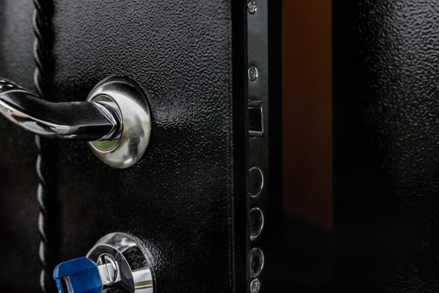 materiales de las puertas de seguridad