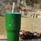 Vaso térmico verde con popote 28oz