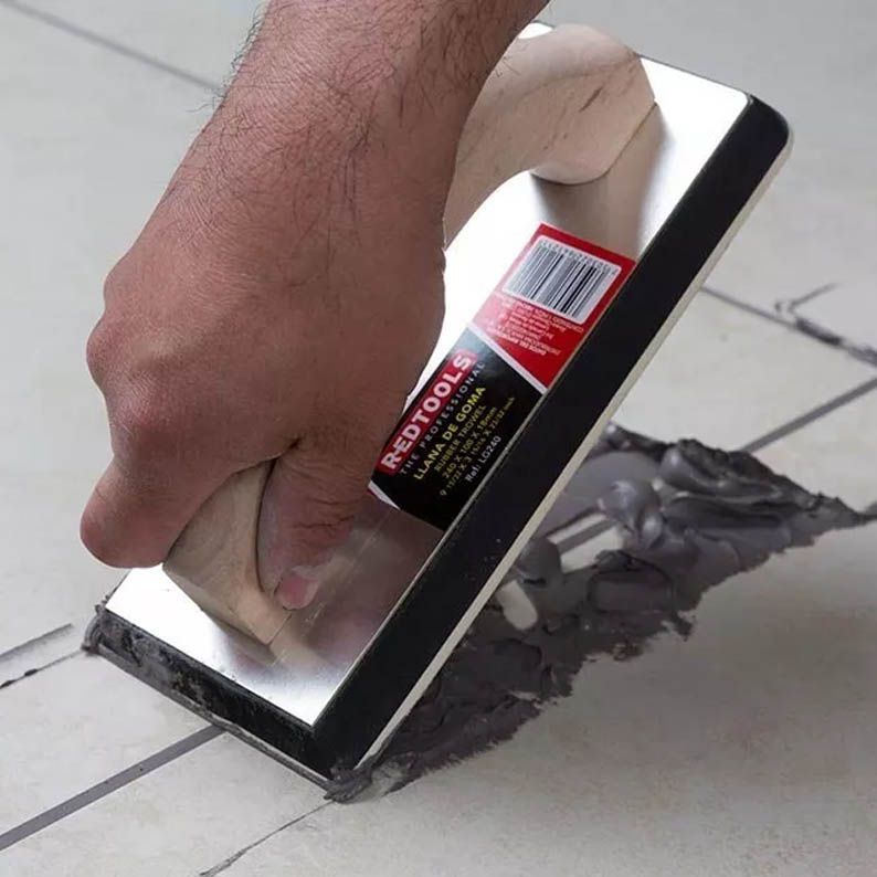 Llana profesional de Goma