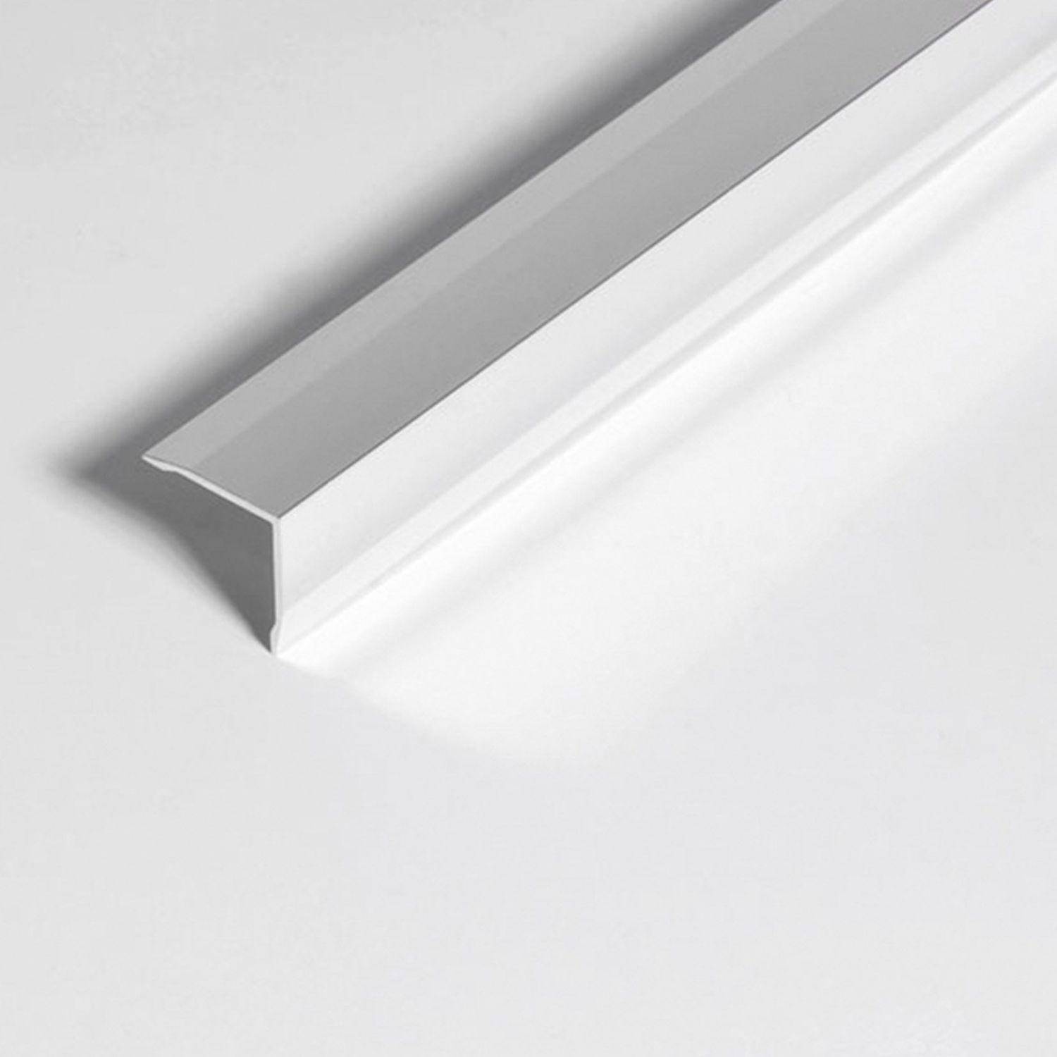 Uniperfil ángulo 16 mm x 2..5 ml Plata brillo