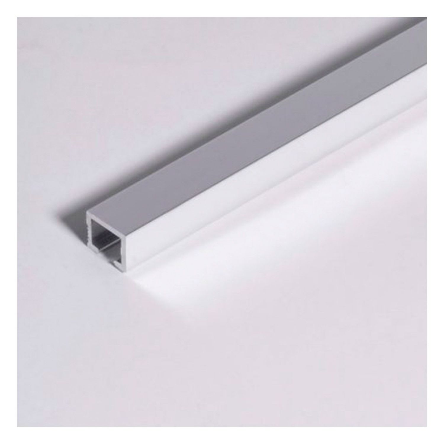 Uniperfil listelo 8 mm x 2.5 ml plata mate