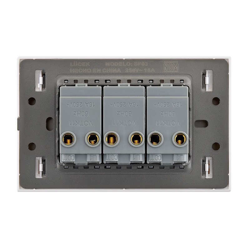 Placa 3 Apagadores Sencillos Lucek Flat Blanco